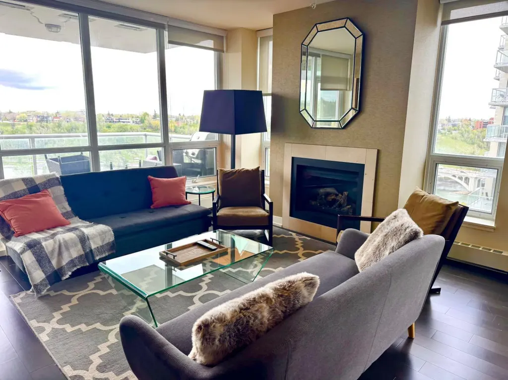 222 Riverfront Avenue SW Calgary AB T2P 0W3