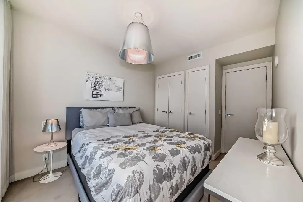 222 Riverfront Avenue SW Calgary AB T2P 0W3