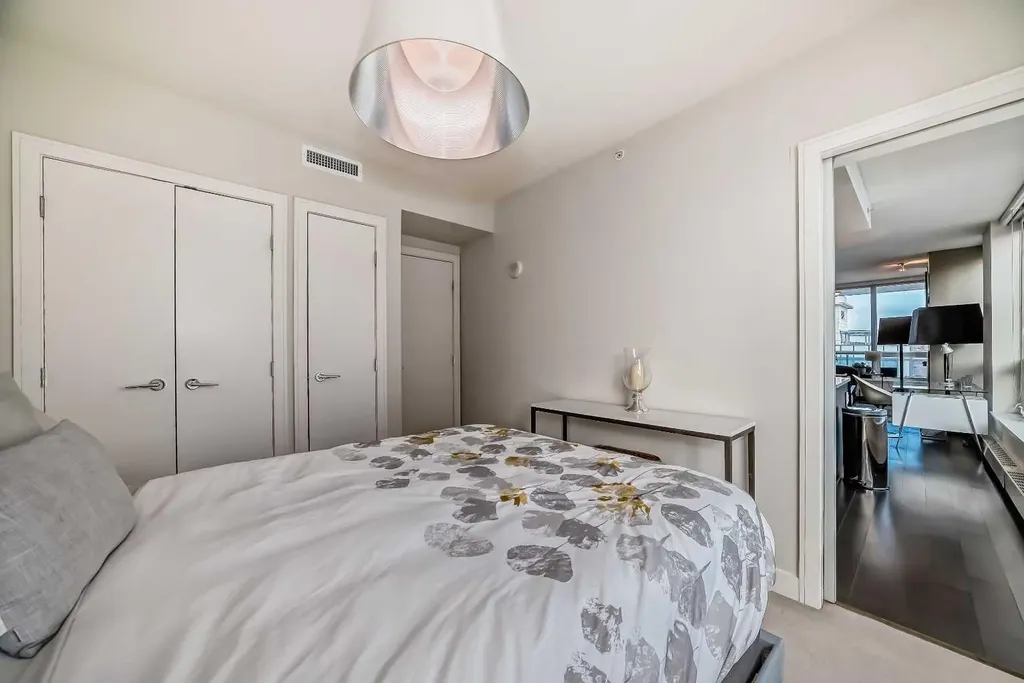 222 Riverfront Avenue SW Calgary AB T2P 0W3