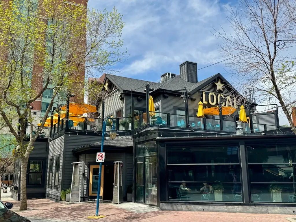 222 Riverfront Avenue SW Calgary AB T2P 0W3