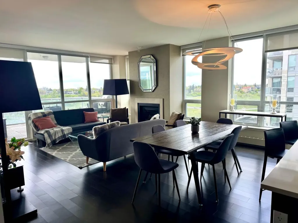 222 Riverfront Avenue SW Calgary AB T2P 0W3