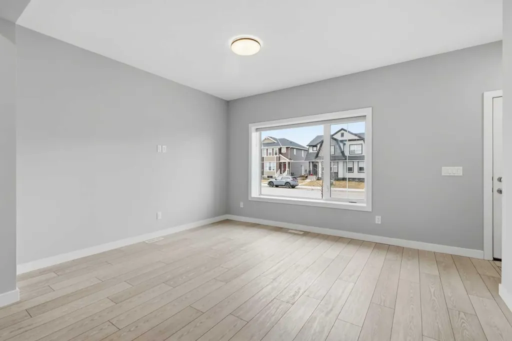 592 Dawson Drive Chestermere AB T1X 2X1