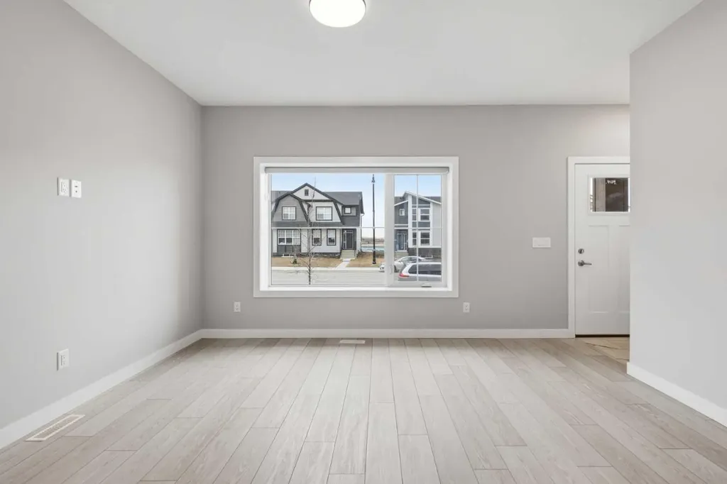 592 Dawson Drive Chestermere AB T1X 2X1