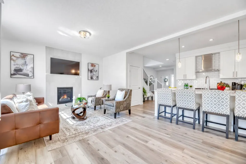 485 Legacy Boulevard SE Calgary AB T2X 0Y6