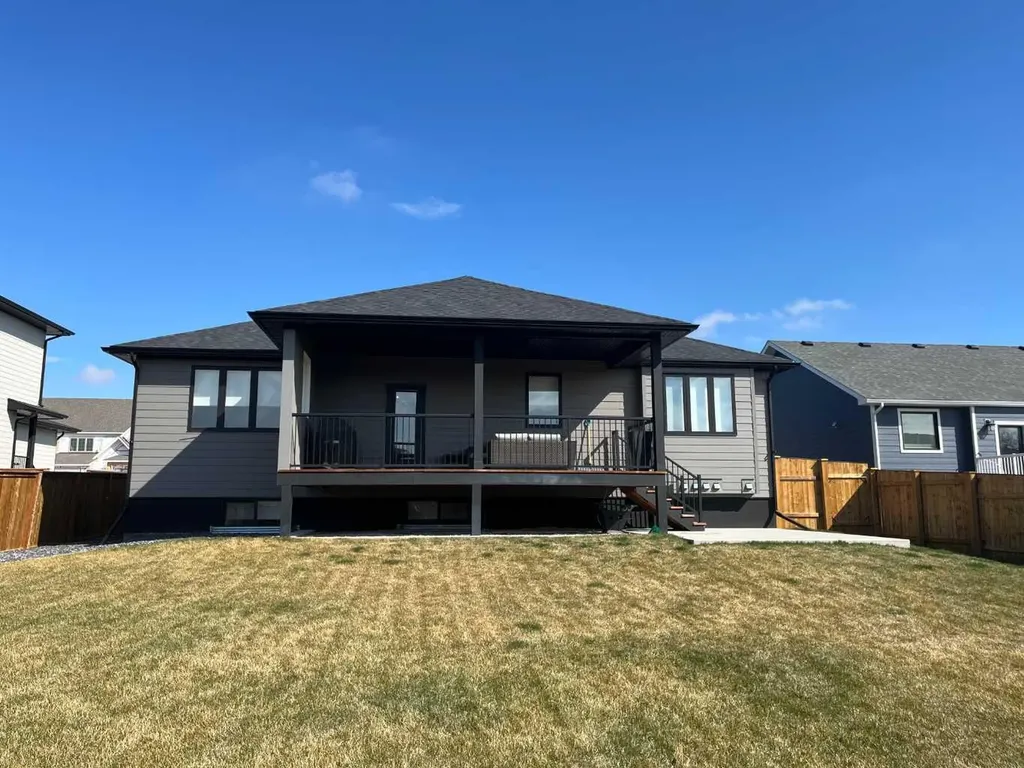 340 Church Avenue Raymond AB T0K 2S0