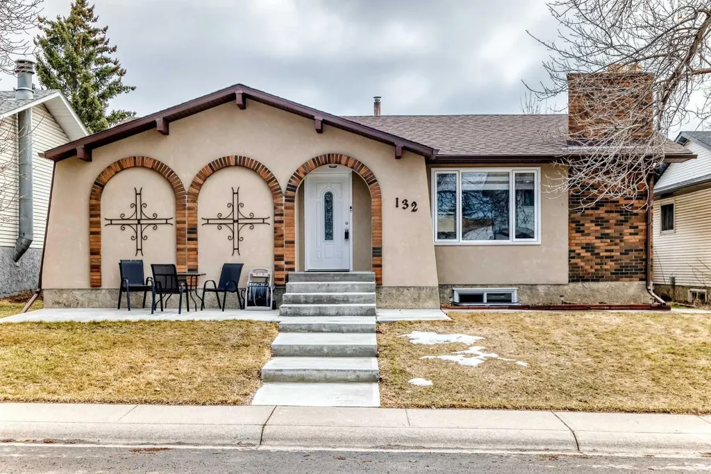132 Whiteview Close NE Calgary AB T1Y 1R2
