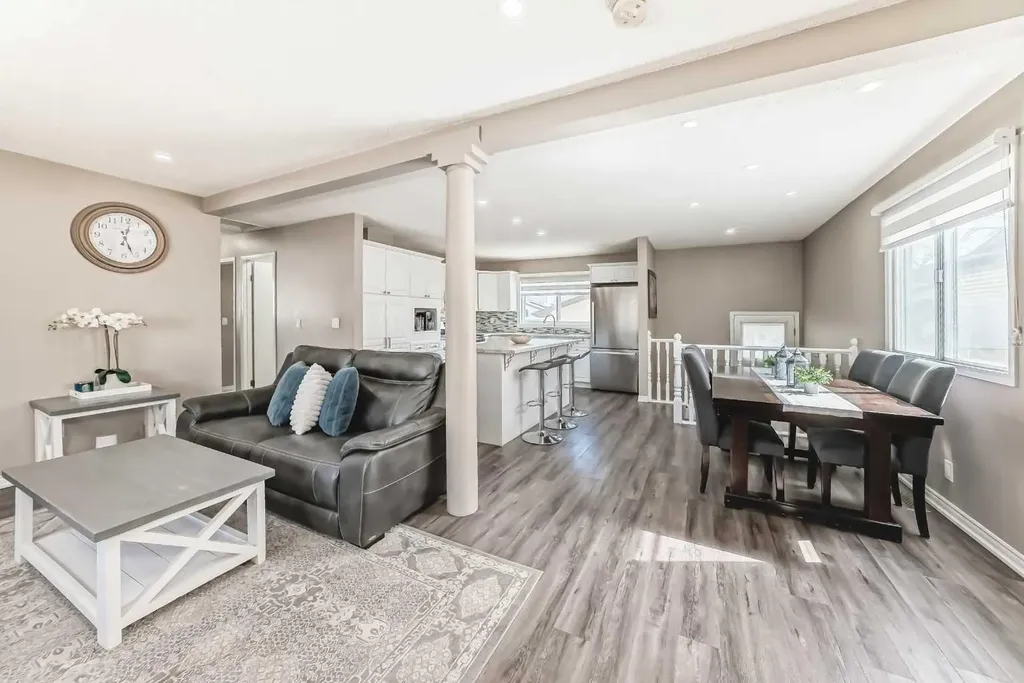 132 Whiteview Close NE Calgary AB T1Y 1R2
