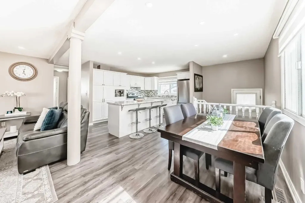 132 Whiteview Close NE Calgary AB T1Y 1R2
