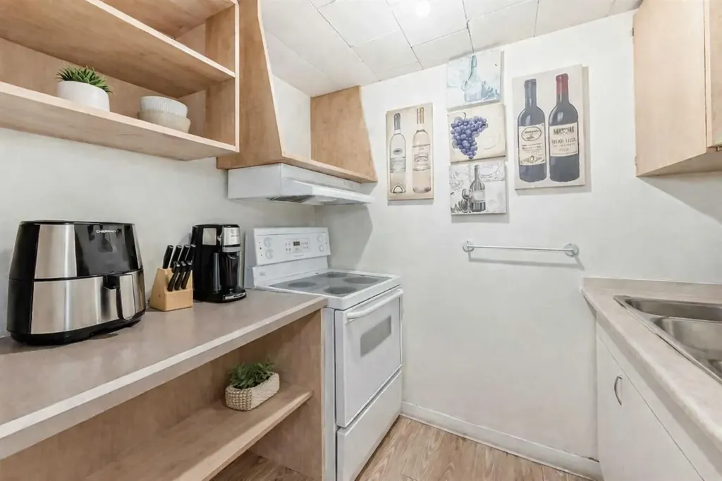 132 Whiteview Close NE Calgary AB T1Y 1R2