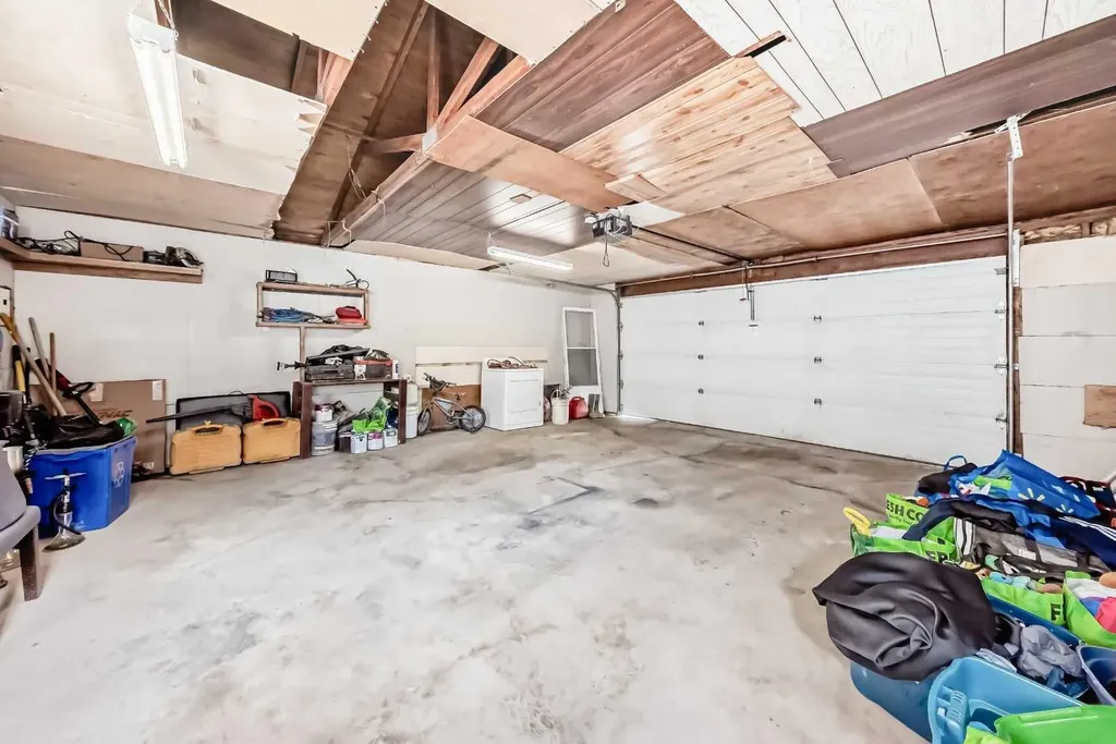 132 Whiteview Close NE Calgary AB T1Y 1R2