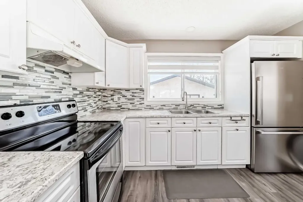 132 Whiteview Close NE Calgary AB T1Y 1R2