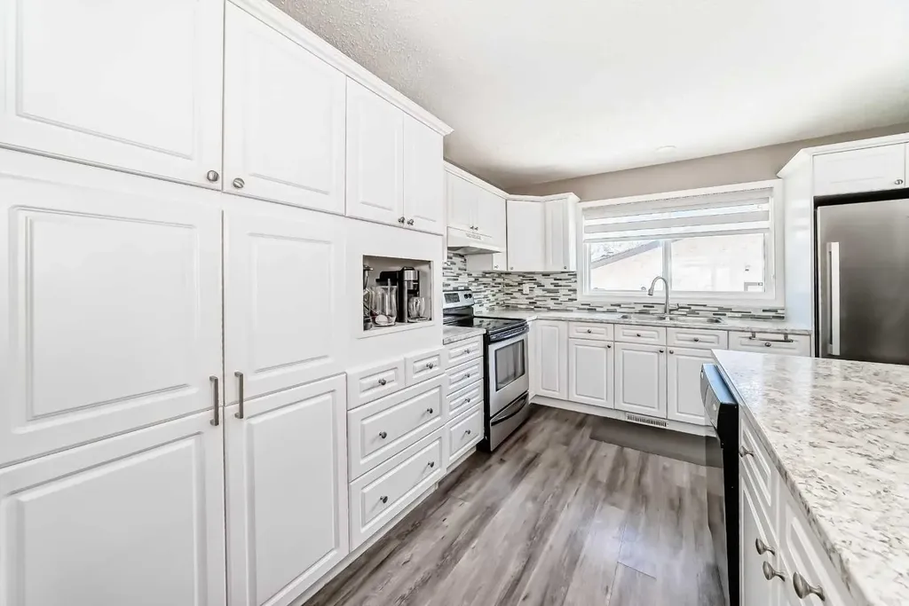 132 Whiteview Close NE Calgary AB T1Y 1R2