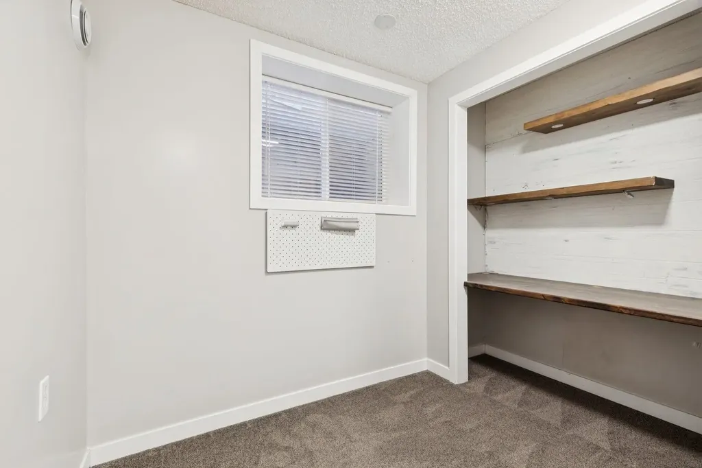 87 Cimarron Meadows Way Okotoks AB T1S1W1