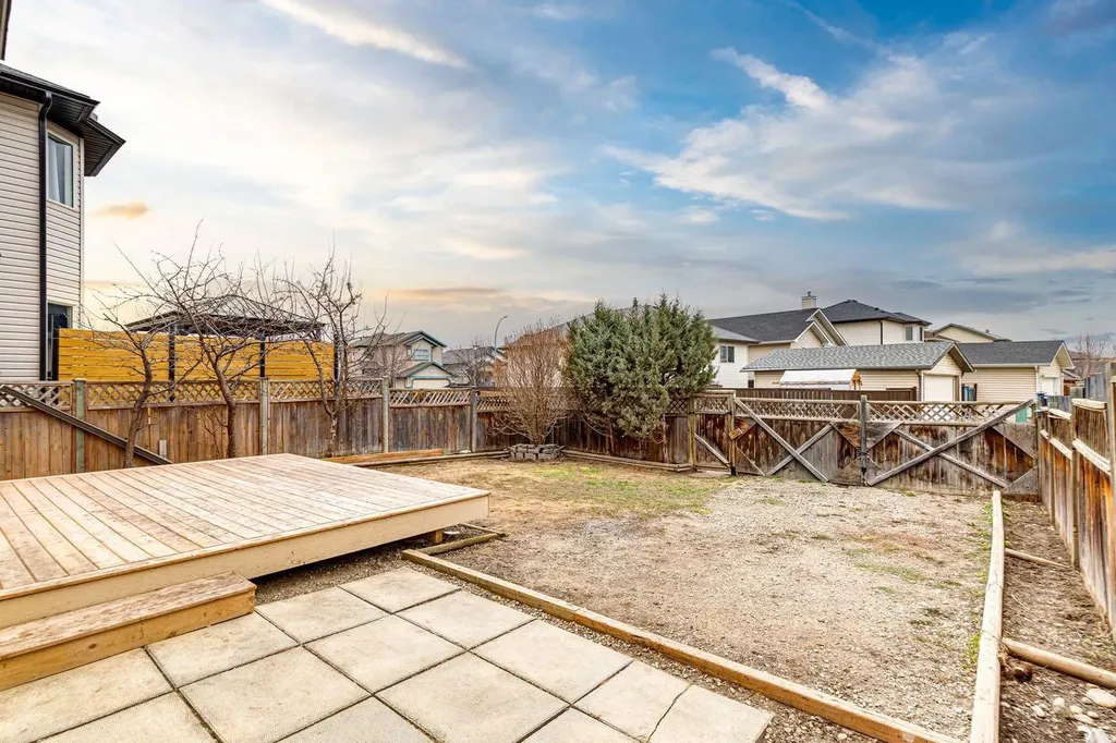 87 Cimarron Meadows Way Okotoks AB T1S1W1