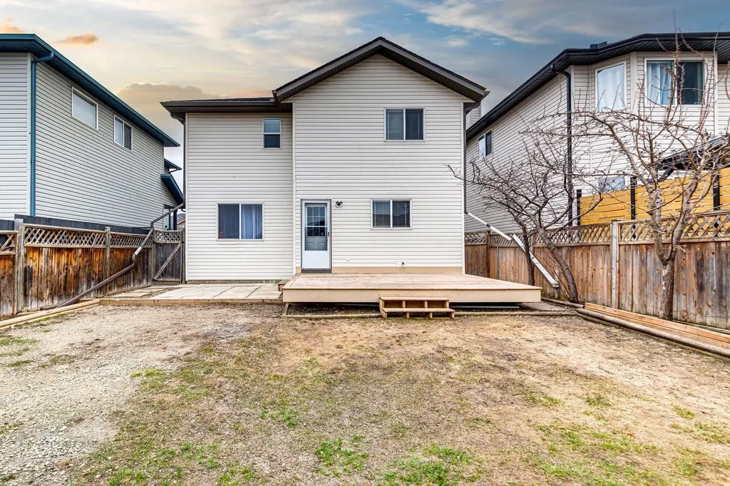 87 Cimarron Meadows Way Okotoks AB T1S1W1