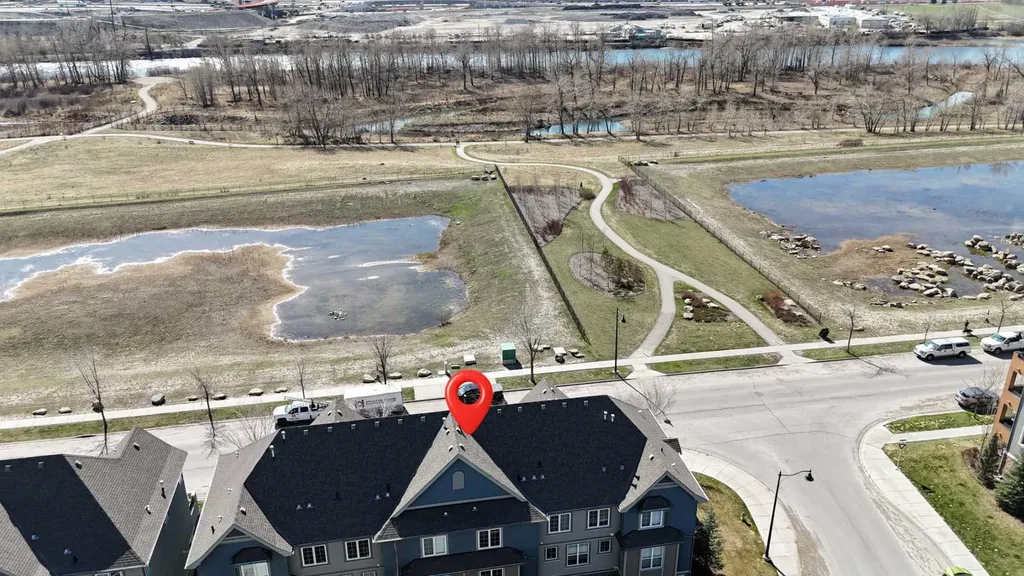 424 Quarry Way SE Calgary AB T2C 5N4