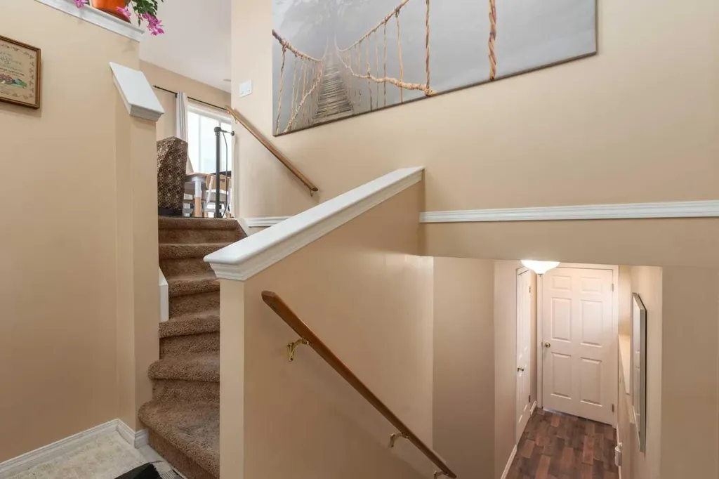 135 Covewood Close NE Calgary AB T3K 4Z8