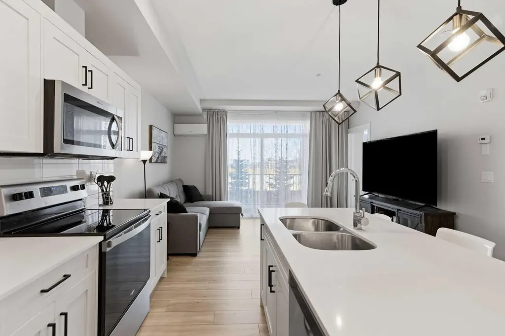 400 Auburn Meadows Common SE Calgary AB T3M 3K7