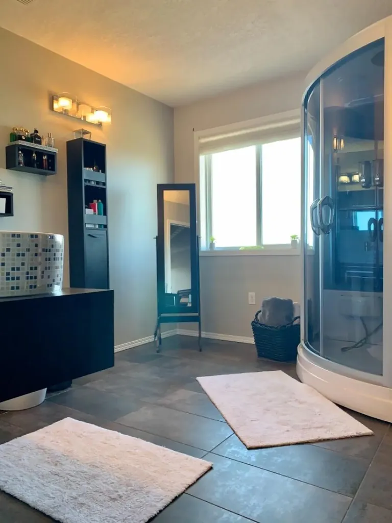 9106 93 Avenue Lac La Biche AB T0A 2C0