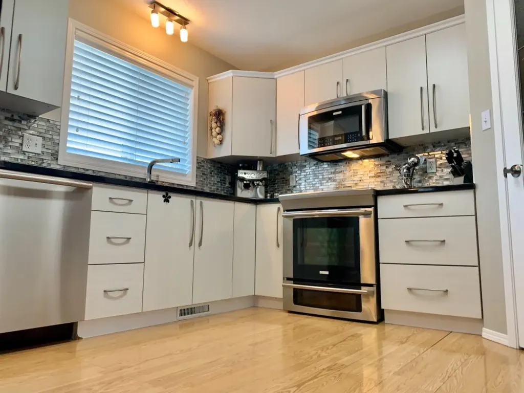 9106 93 Avenue Lac La Biche AB T0A 2C0