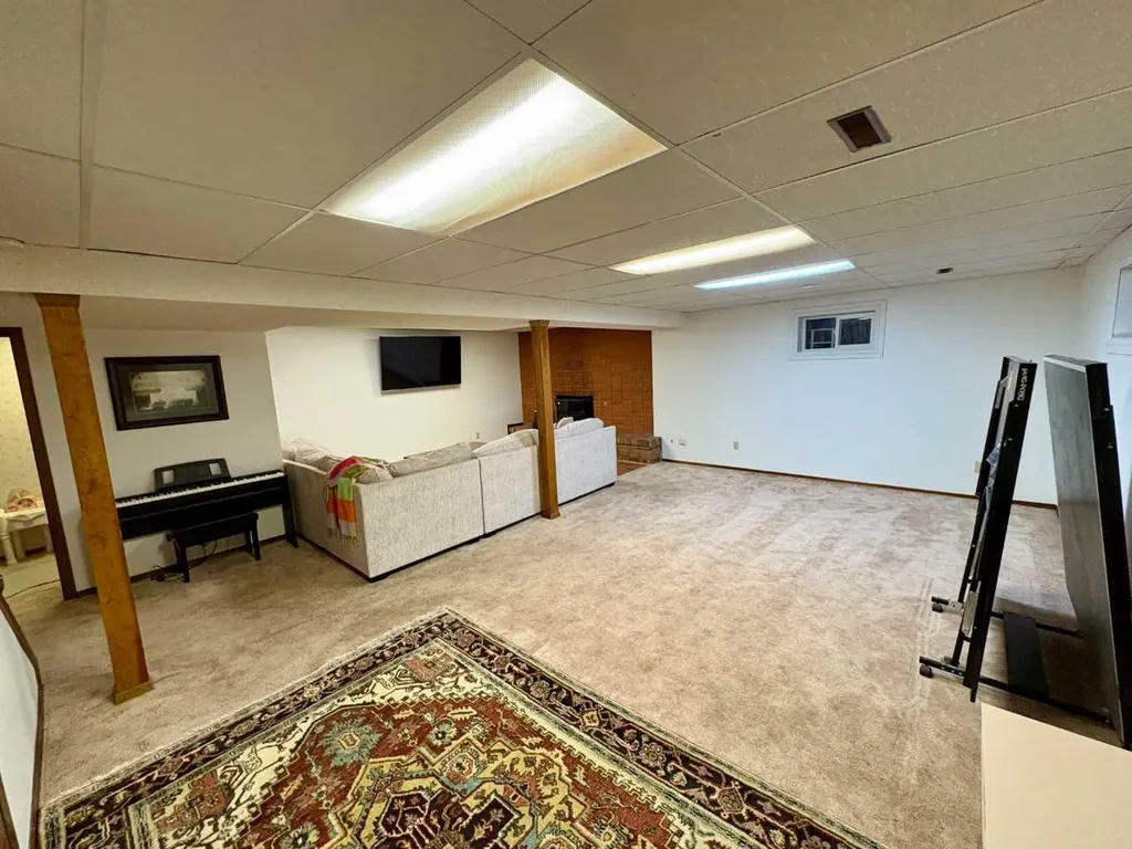 373 8 Street W Cardston AB T0K 0K0