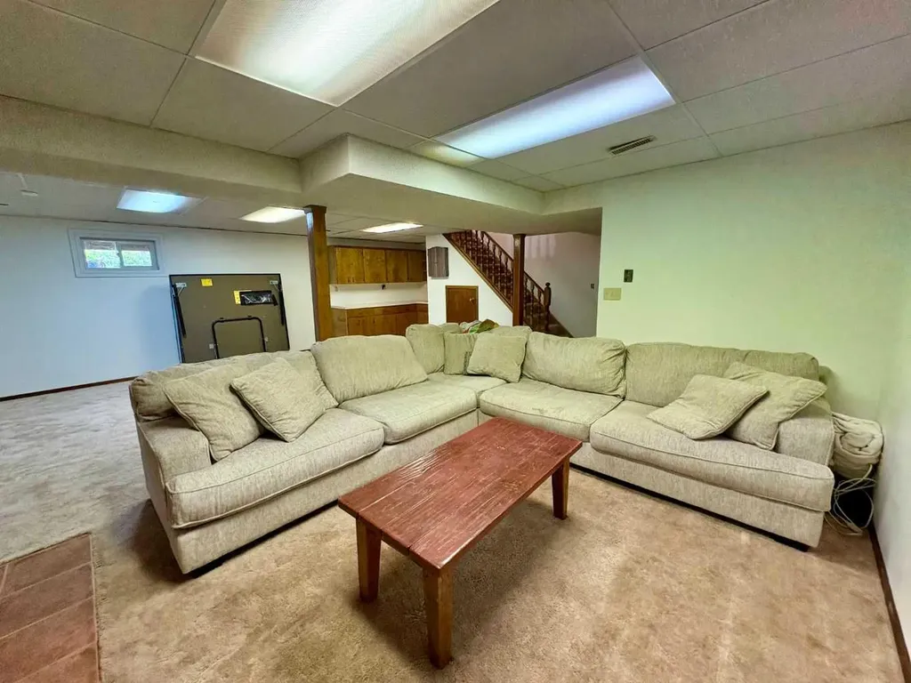 373 8 Street W Cardston AB T0K 0K0