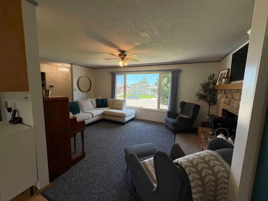 373 8 Street W Cardston AB T0K 0K0