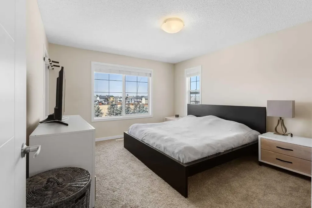 267 Mahogany Way SE Calgary AB T3M 2G6