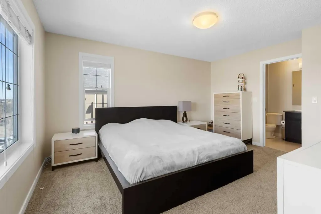 267 Mahogany Way SE Calgary AB T3M 2G6