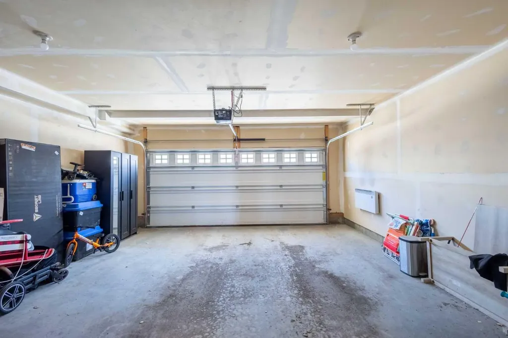 267 Mahogany Way SE Calgary AB T3M 2G6