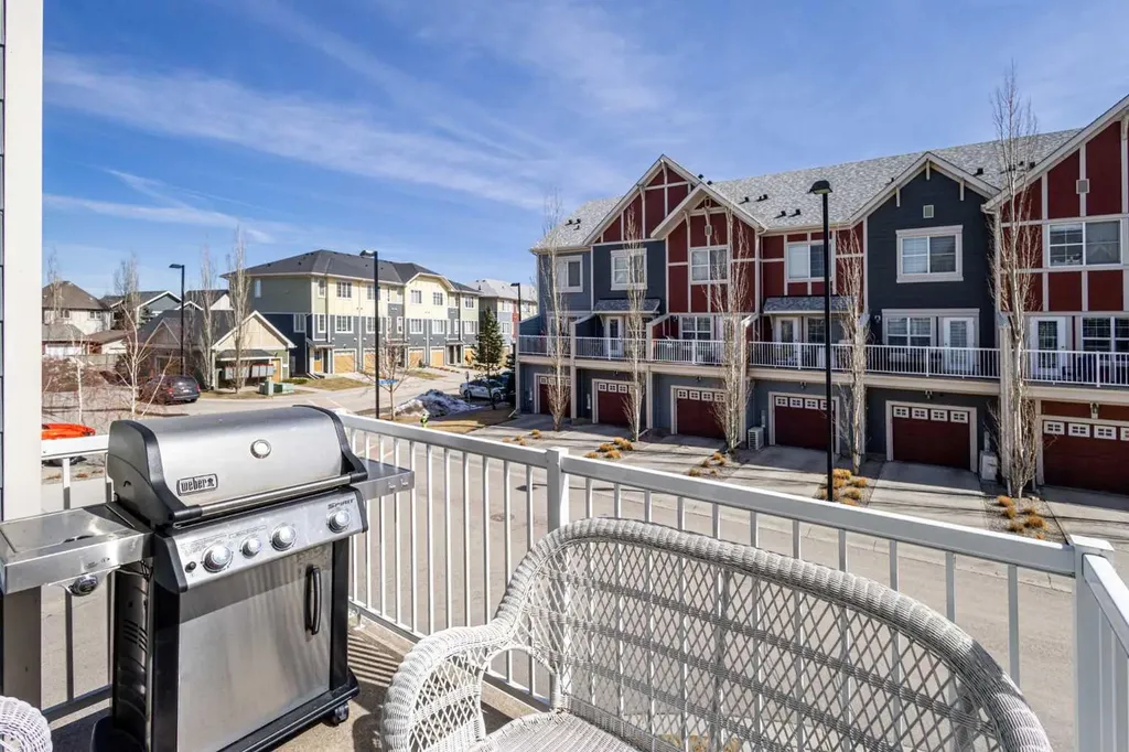 267 Mahogany Way SE Calgary AB T3M 2G6