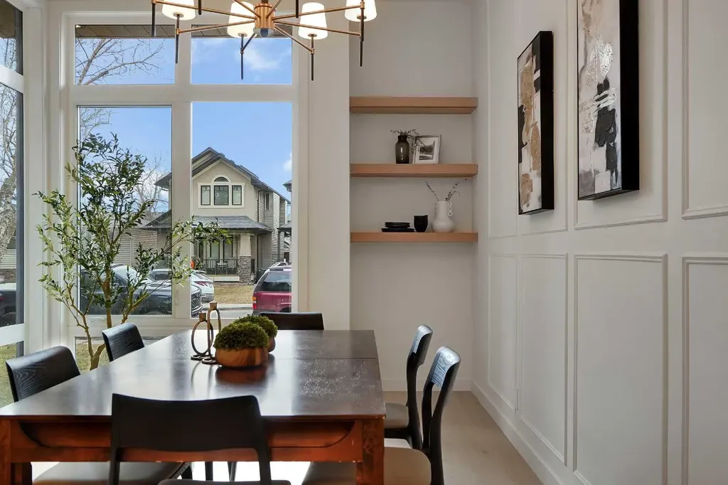 5018 21a Street SW Calgary AB T6T 0B3