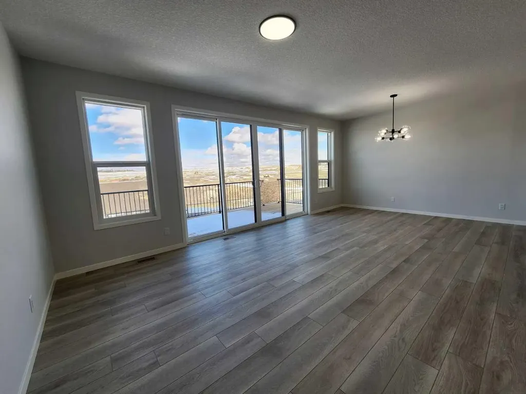 364 Herron Landing NE Calgary AB T3P 2R5