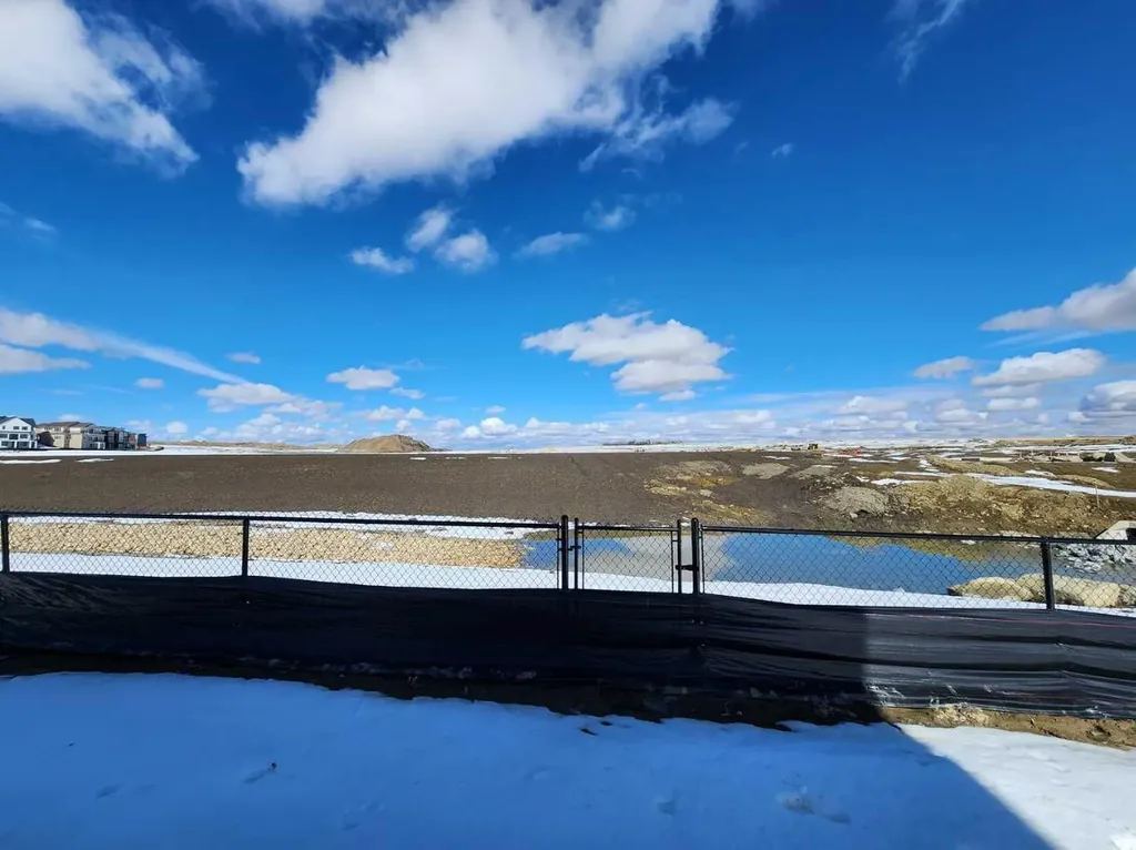 364 Herron Landing NE Calgary AB T3P 2R5