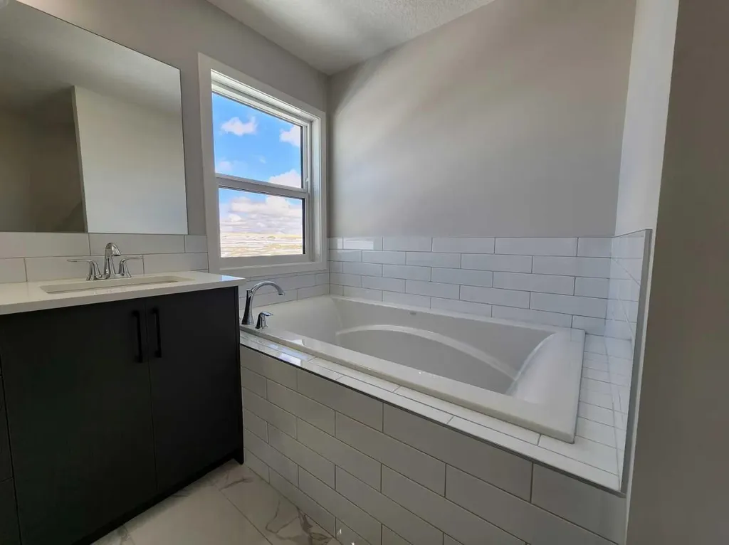 364 Herron Landing NE Calgary AB T3P 2R5