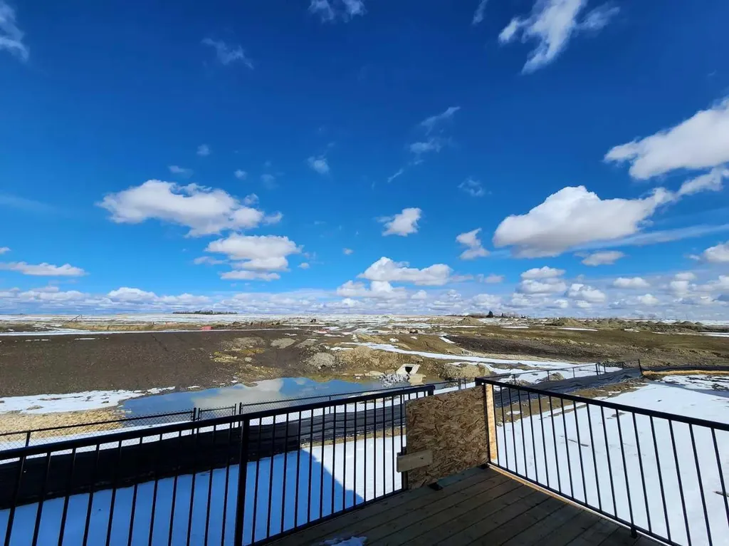 364 Herron Landing NE Calgary AB T3P 2R5