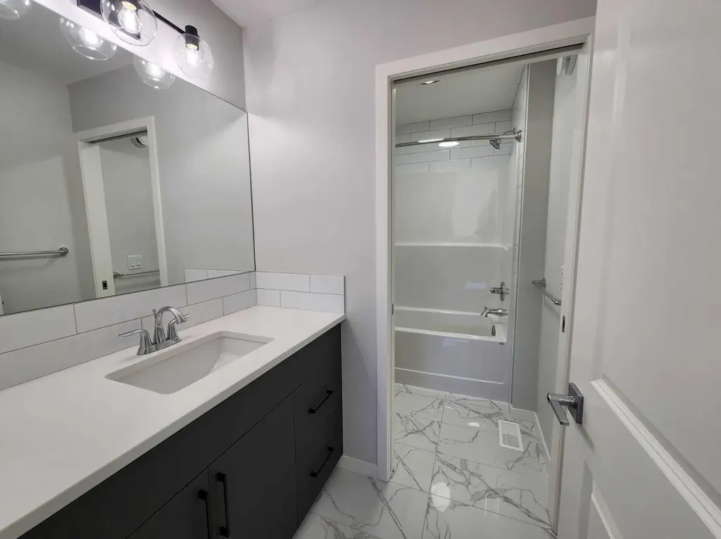 364 Herron Landing NE Calgary AB T3P 2R5