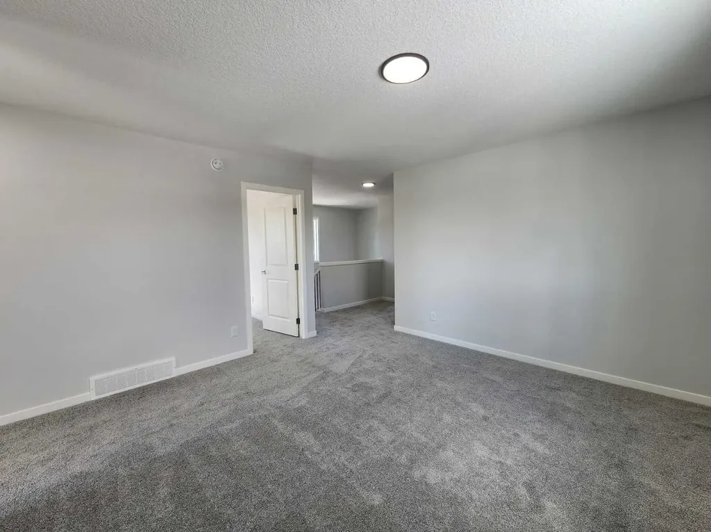 364 Herron Landing NE Calgary AB T3P 2R5