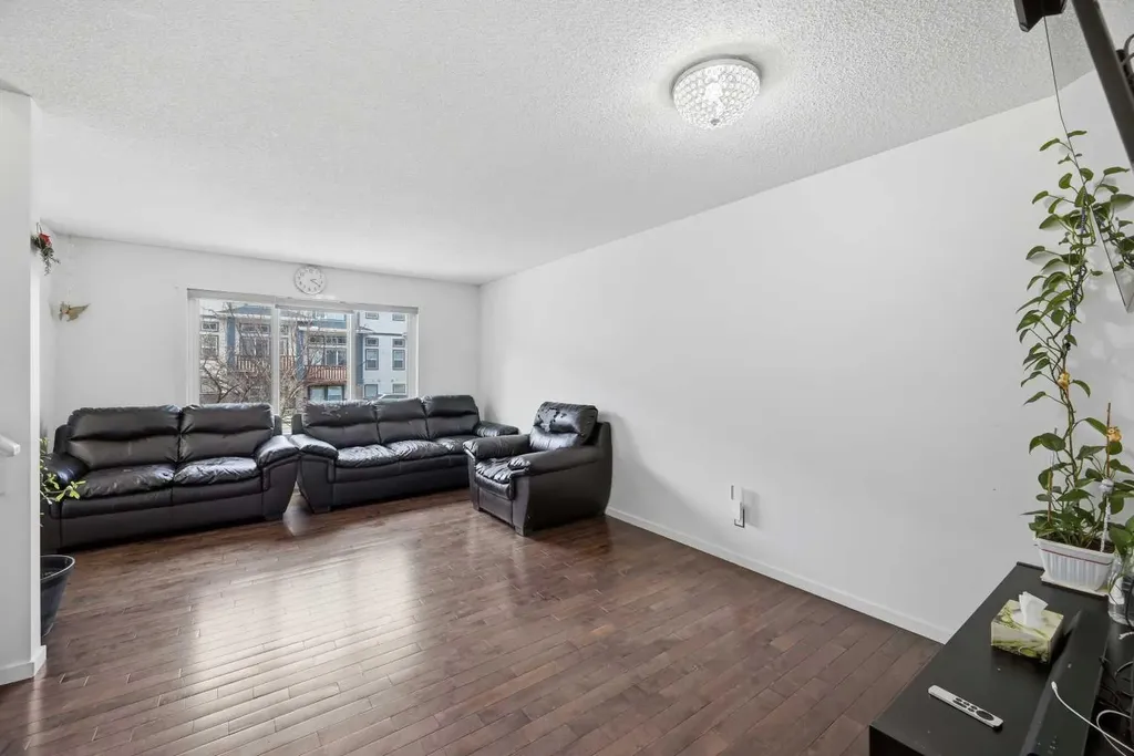 98 Panatella Hill NW Calgary AB T3K 0B6