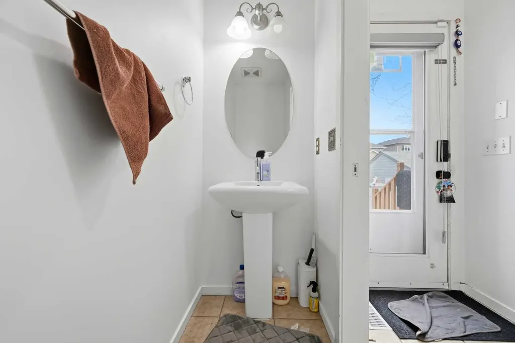 98 Panatella Hill NW Calgary AB T3K 0B6