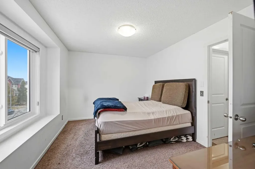 98 Panatella Hill NW Calgary AB T3K 0B6