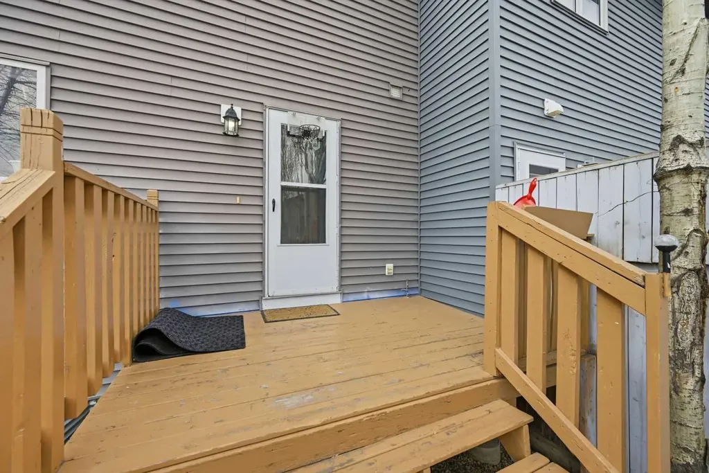98 Panatella Hill NW Calgary AB T3K 0B6