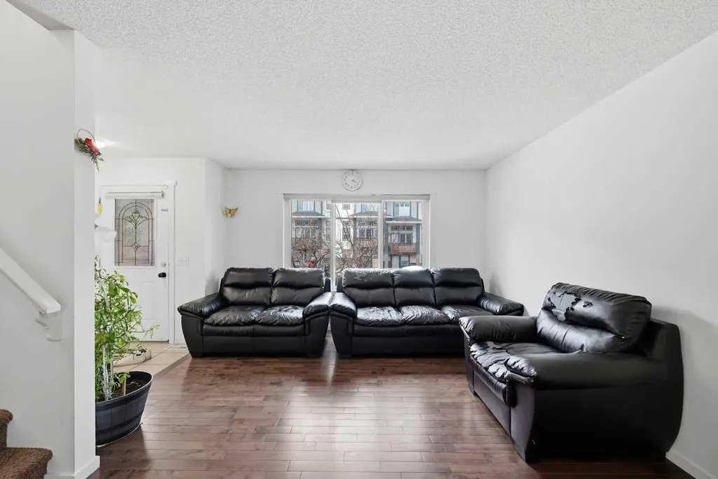 98 Panatella Hill NW Calgary AB T3K 0B6