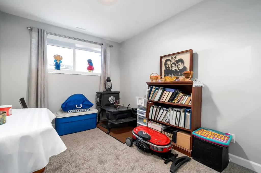 17 & 21 Sage Brush Avenue Taber AB T1G 0E8