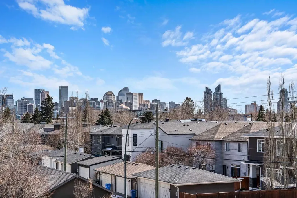 2407 4 Avenue NW Calgary AB T2N 0P3