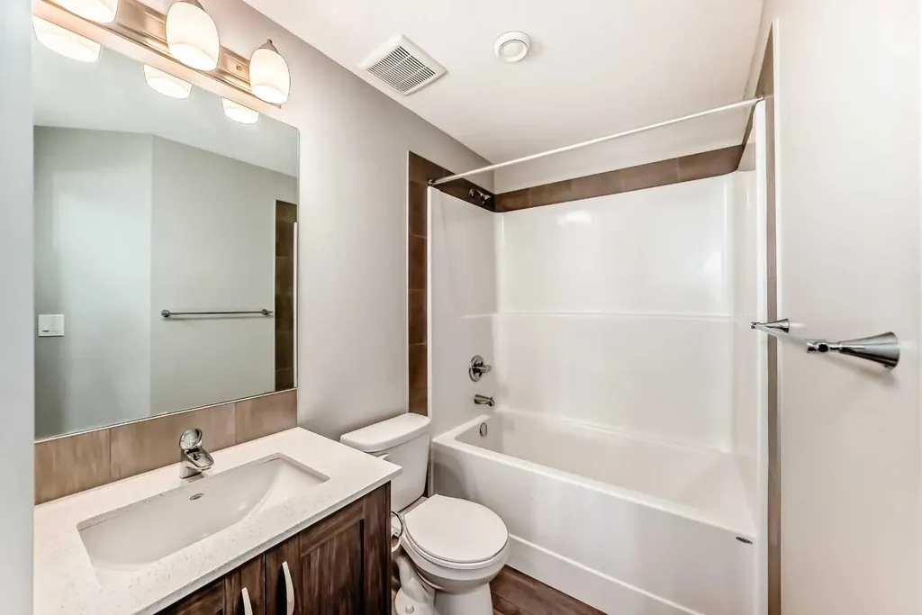 35 Lucas Terrace NW Calgary AB T3P1P9