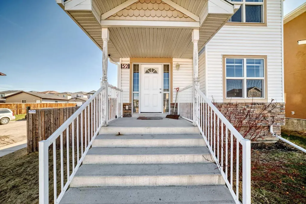 52 Taralake Street NE Calgary AB T3J0J5