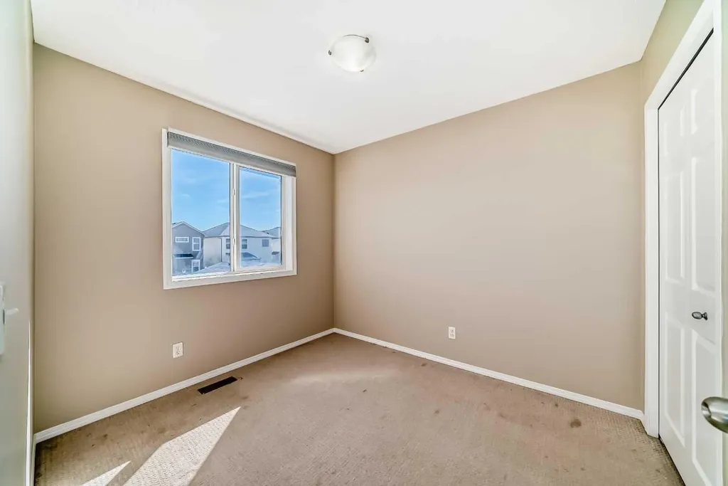 52 Taralake Street NE Calgary AB T3J0J5