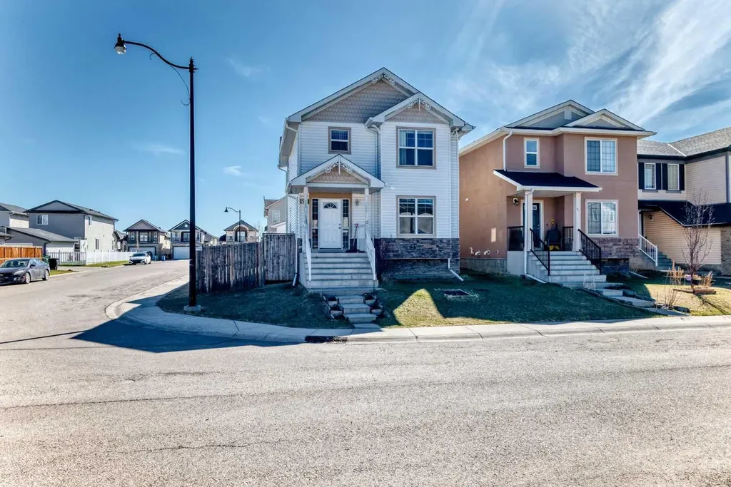 52 Taralake Street NE Calgary AB T3J0J5