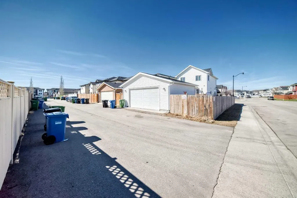 52 Taralake Street NE Calgary AB T3J0J5